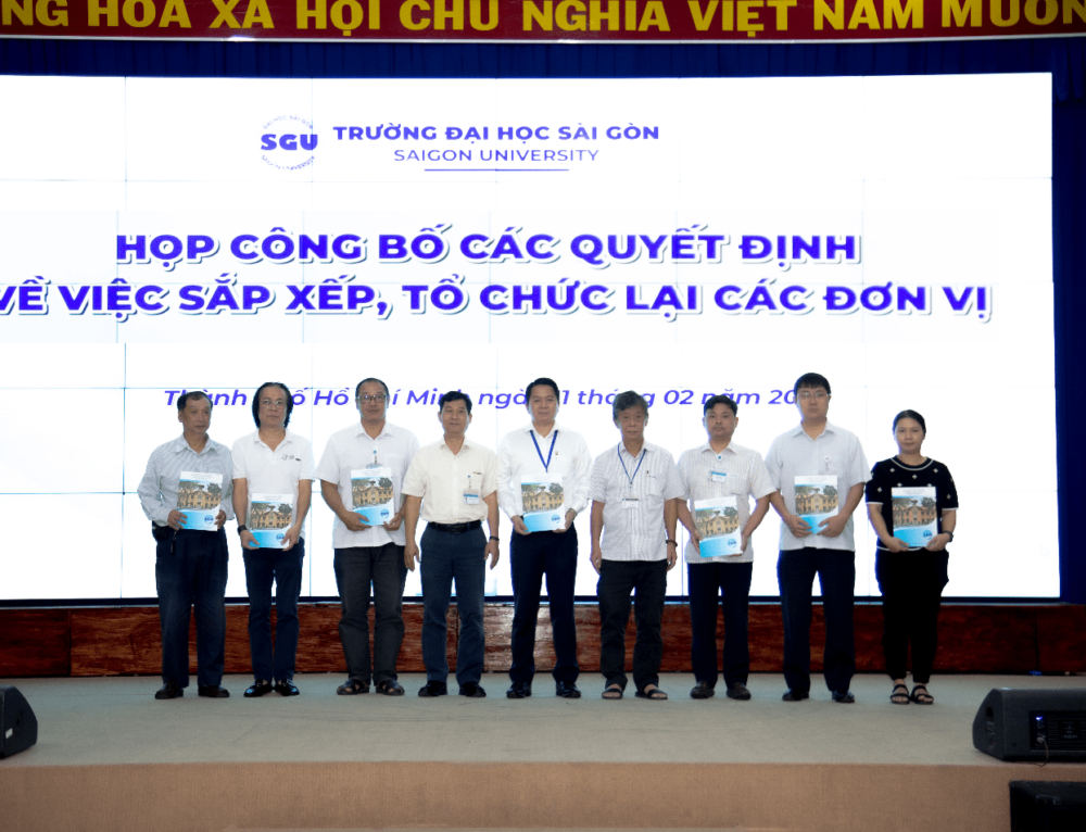 Hội nghị công bố các nghị quyết, quyết định về việc sắp xếp, tổ chức lại các đơn vị